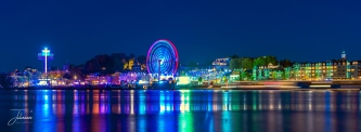 Kermis op de Waalkade van Nijmegen tijdens blauwe uur (nacht)#0004 Kermis op de Waalkade van Nijmegen tijdens blauwe uur (nacht)#0004