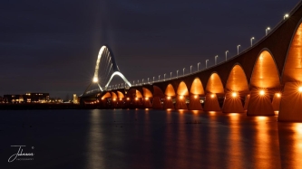 Hoog water met de Oversteek (Nijmegen)#0003 Hoog water met de Oversteek (Nijmegen)#0003